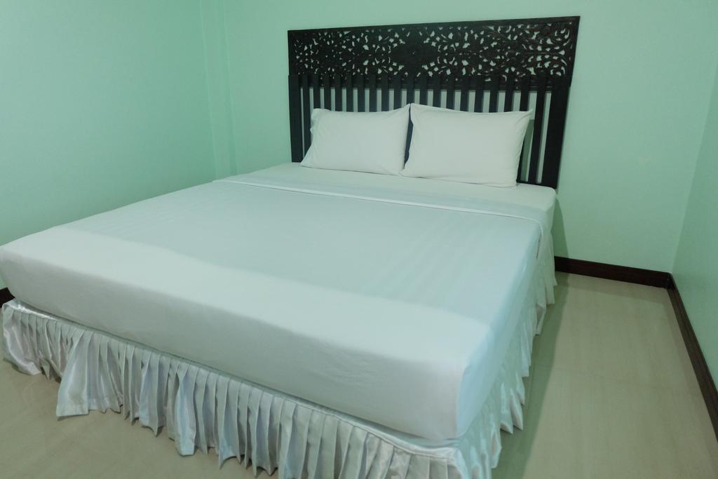 J-Safe Guesthouse Sukhothai Quarto foto